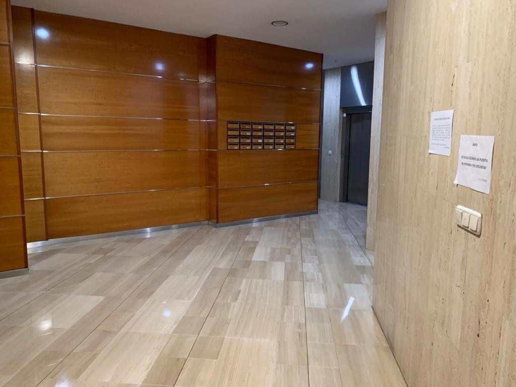 Apartamento Con Encanto Y Parking Privado Y Gratuito Granada Exterior photo