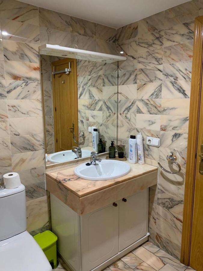Apartamento Con Encanto Y Parking Privado Y Gratuito Granada Exterior photo