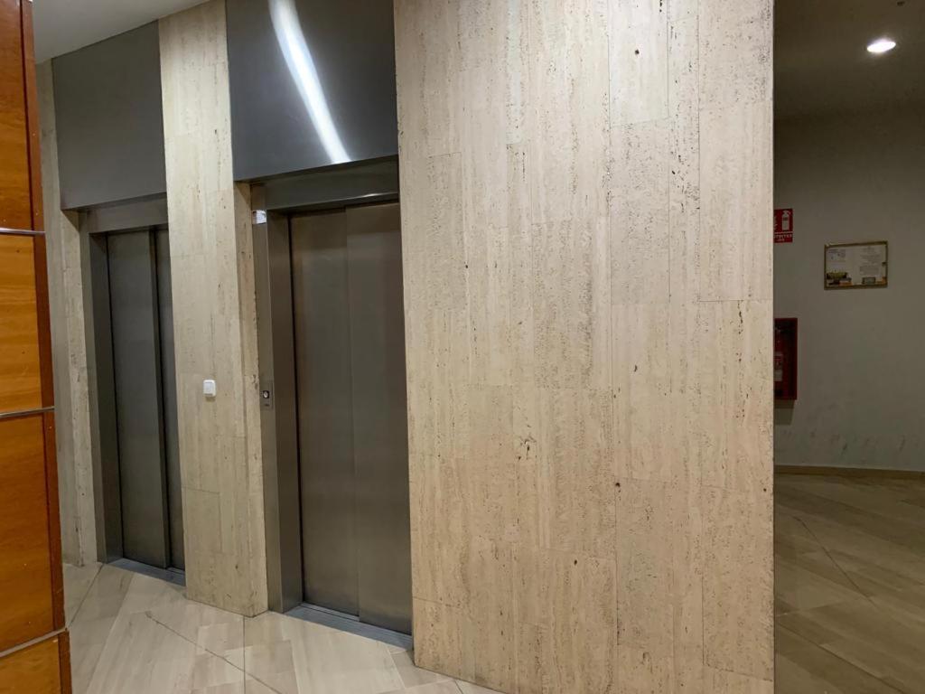 Apartamento Con Encanto Y Parking Privado Y Gratuito Granada Exterior photo